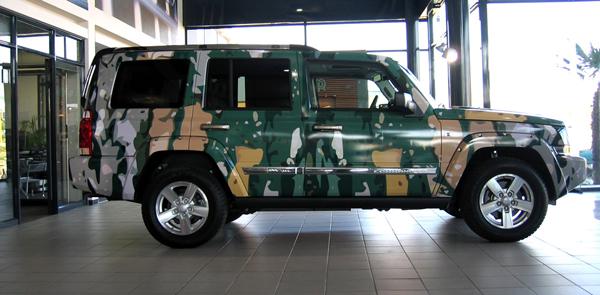 jeepCamoCommando02